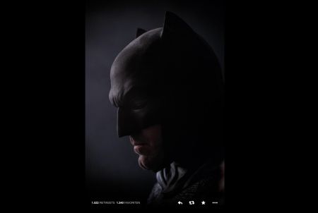 Erstes Close-Up von Ben Affleck im Fledermauskostüm
