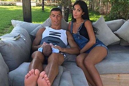 Ronaldo bestätigt Schwangerschaft