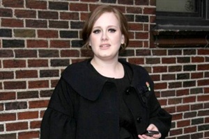 Adele: Im neuen Haus spukt