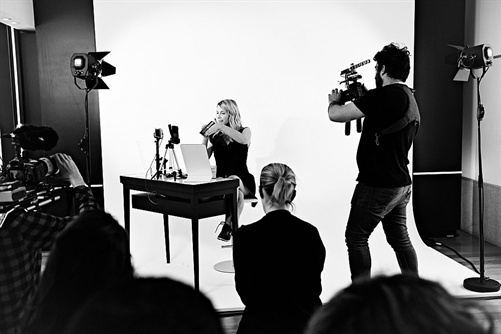 L'Oréal Paris Cannes 2016 - Backstage Glam Pics 11. Mai