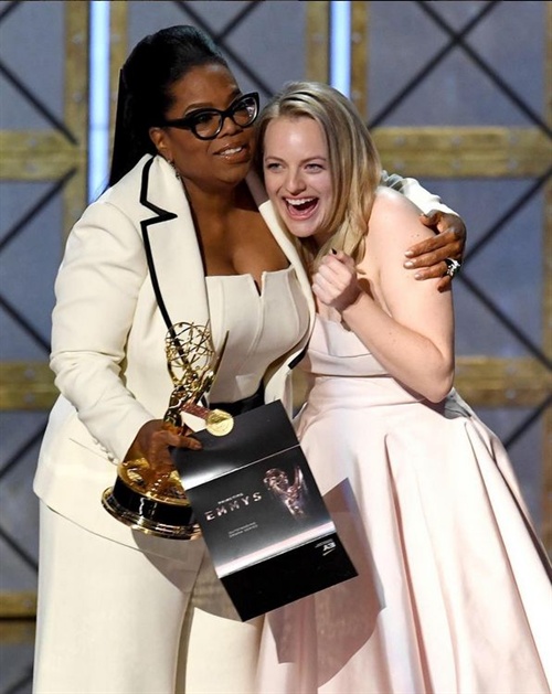 Oprah Winfrey appeared on stage to present the final award of the night at the Emmys - Outstanding Drama Series for The Handmaids Tale!