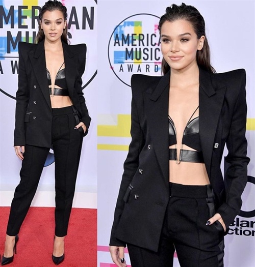 Hailee Steinfeld in Mugler