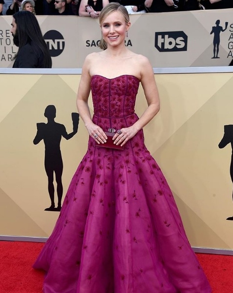 Kristen Bell in JMendel