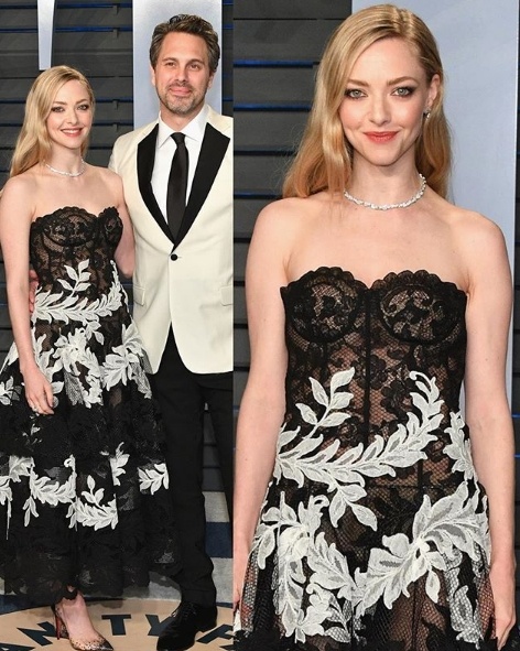 Amanda Seyfried in Oscar De La Renta with husband Thomas Sadowski in Brooks Brothers